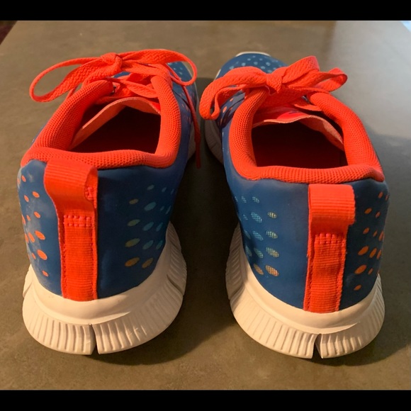 Nike Free Express shoes - Picture 5 of 6